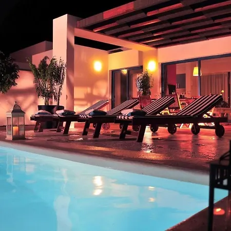 Дом отдыха Holiday Bellavista.2